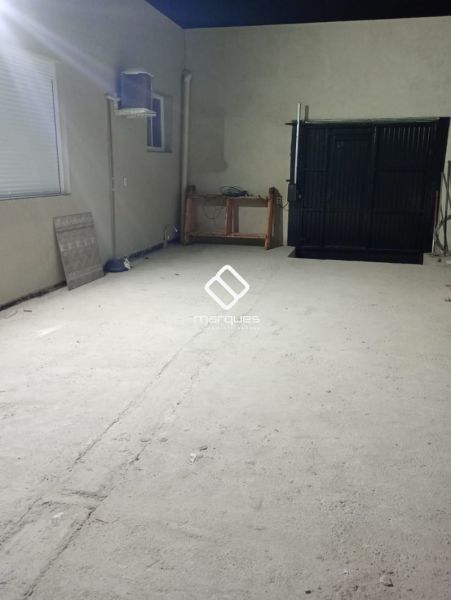 Casa com 2 quartos, 1 banheiro e 100m² à venda no bairro Três Vendas, Pelotas
