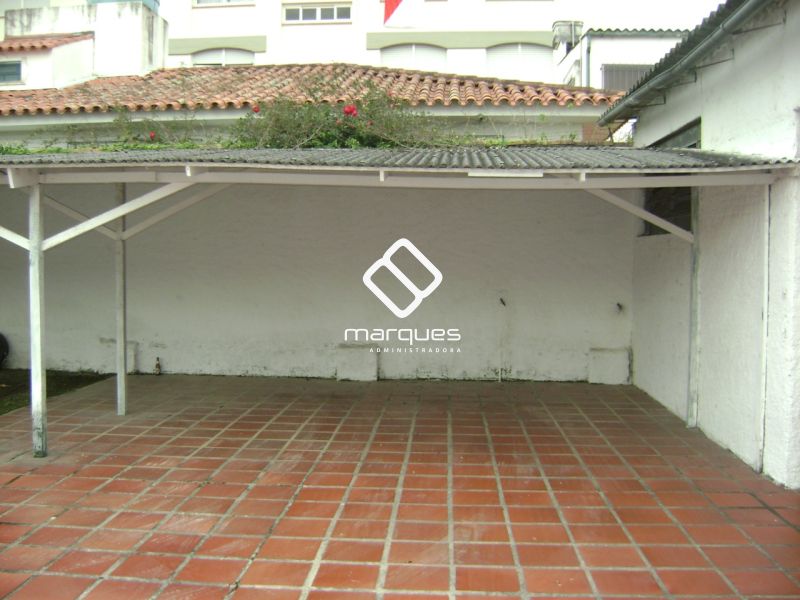 Prédio Comercial com 1 quarto, 1 banheiro e 111m² à venda no bairro Centro, Pelotas