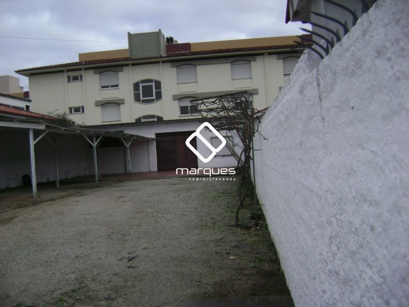 Prédio Comercial com 1 quarto, 1 banheiro e 111m² à venda no bairro Centro, Pelotas