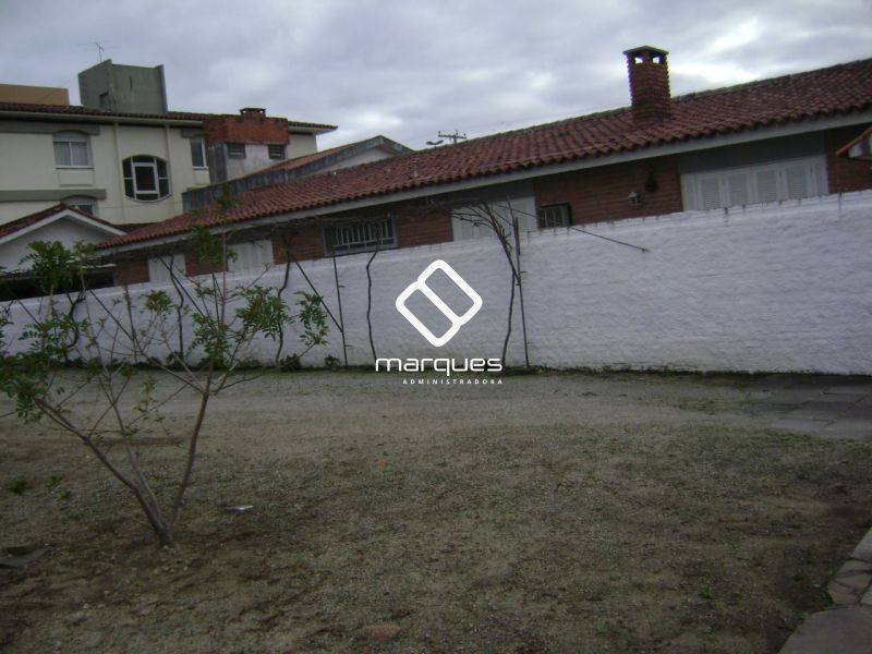 Prédio Comercial com 1 quarto, 1 banheiro e 111m² à venda no bairro Centro, Pelotas