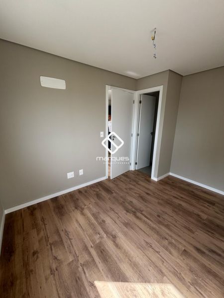 Apartamento com 1 quarto, 1 banheiro e 40m² à venda no bairro Areal, Pelotas