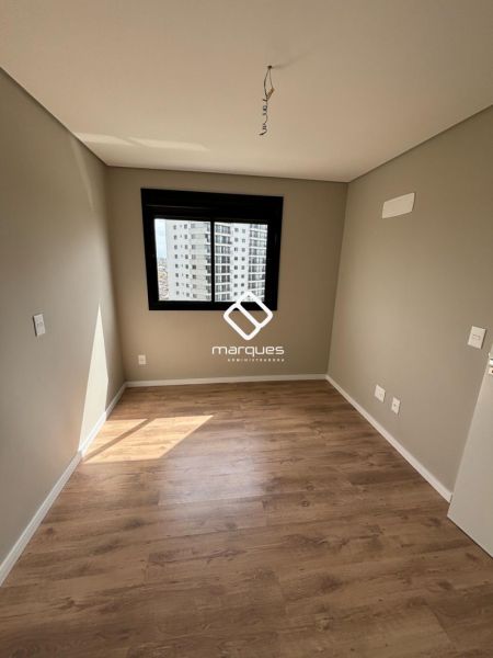 Apartamento com 1 quarto, 1 banheiro e 40m² à venda no bairro Areal, Pelotas