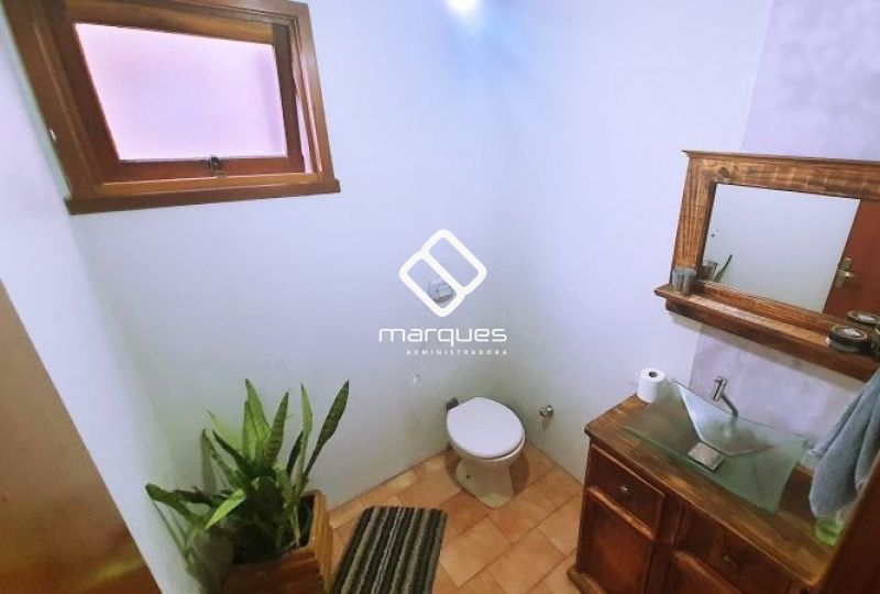 Apartamento com 3 quartos, 2 banheiros e 80m² à venda no bairro Centro, Pelotas