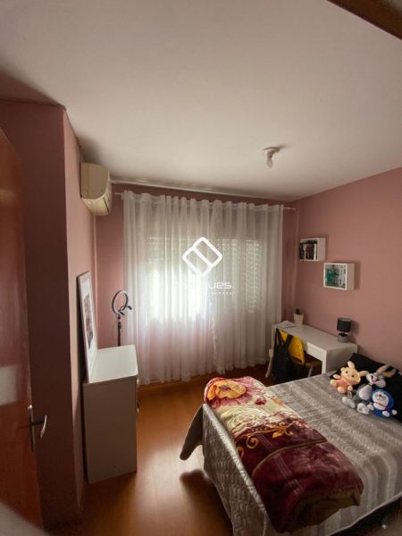Apartamento com 3 quartos, 2 banheiros e 80m² à venda no bairro Centro, Pelotas