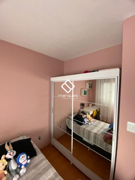 Apartamento com 3 quartos, 2 banheiros e 80m² à venda no bairro Centro, Pelotas