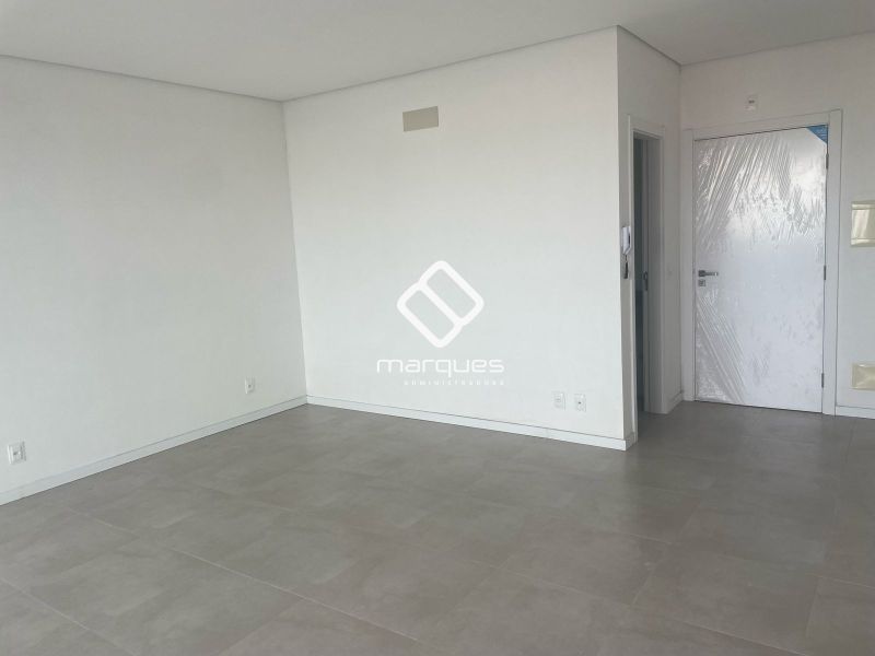 Apartamento com 1 quarto, 1 banheiro e 57m² à venda no bairro Centro, Pelotas