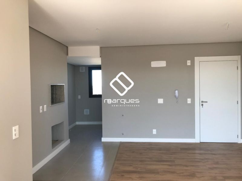 Apartamento com 2 quartos, 1 banheiro e 90m² à venda no bairro São Gonçalo, Pelotas