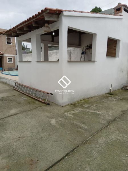 Casa com 4 quartos, 2 banheiros e 150m² à venda no bairro Recanto de Portugal, Pelotas