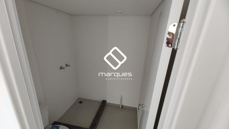 Apartamento com 1 quarto, 1 banheiro e 48m² à venda no bairro Centro, Pelotas