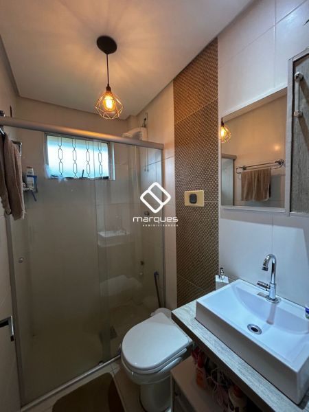 Apartamento com 2 quartos, 1 banheiro e 48m² à venda no bairro São Gonçalo, Pelotas