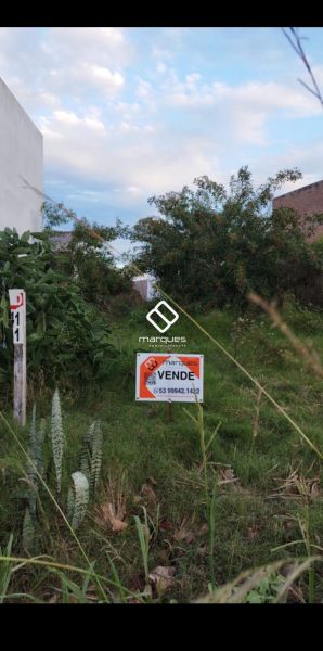 Terreno à venda no bairro Três Vendas, Pelotas