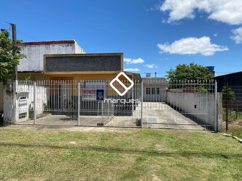 Casa com 2 quartos, 2 banheiros e 164m² à venda no bairro Santa Terezinha, Pelotas