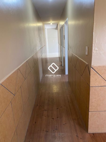 Casa com 2 quartos, 2 banheiros e 164m² à venda no bairro Santa Terezinha, Pelotas
