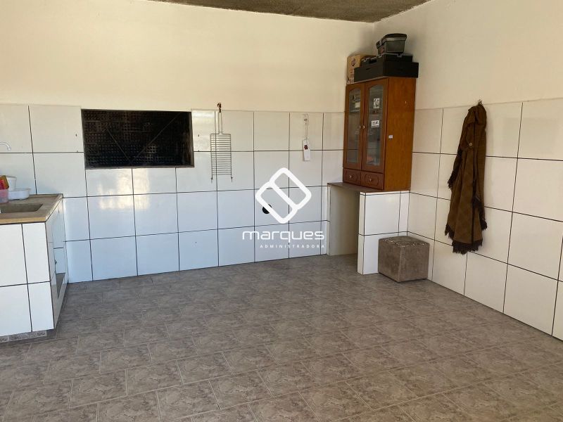Casa com 2 quartos, 2 banheiros e 164m² à venda no bairro Santa Terezinha, Pelotas