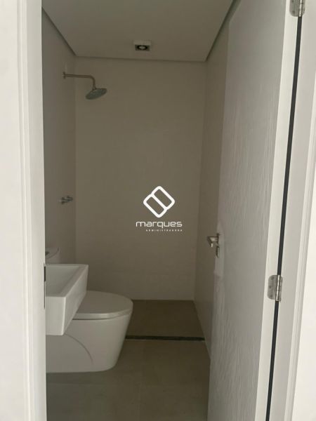 Apartamento com 1 quarto, 1 banheiro e 56m² à venda no bairro Centro, Pelotas