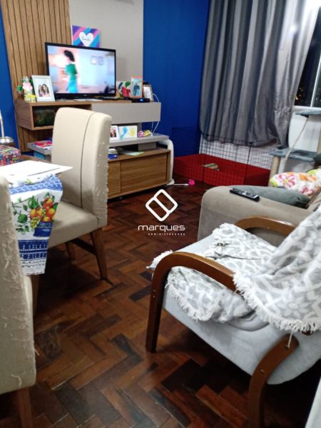 Apartamento com 2 quartos, 1 banheiro e 76m² à venda no bairro Centro, Pelotas