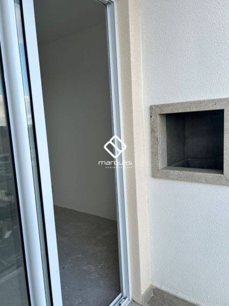 Apartamento com 2 quartos, 1 banheiro e 53m² à venda no bairro Centro, Pelotas