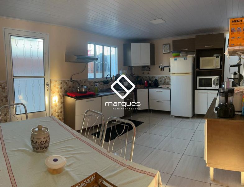 Casa com 2 quartos, 1 banheiro e 58m² à venda no bairro Três Vendas, Pelotas