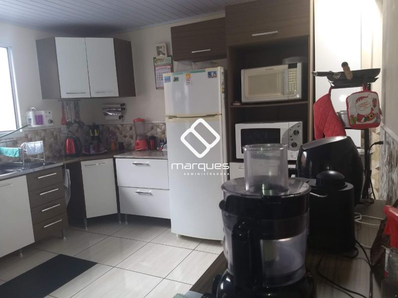 Casa com 2 quartos, 1 banheiro e 58m² à venda no bairro Três Vendas, Pelotas