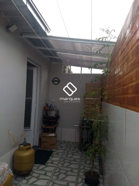 Casa com 2 quartos, 1 banheiro e 58m² à venda no bairro Três Vendas, Pelotas