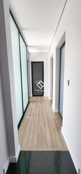 Casa com 3 quartos, 4 banheiros e 195m² à venda no bairro Recanto de Portugal, Pelotas