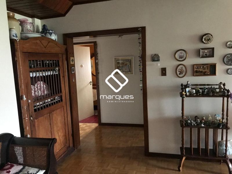 Apartamento com 2 quartos, 2 banheiros e 119m² à venda no bairro Centro, Pelotas