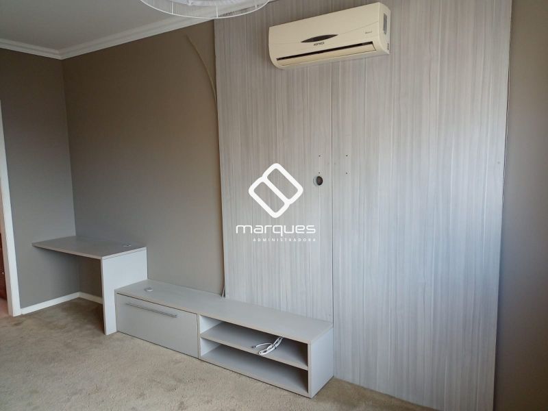 Apartamento com 2 quartos, 2 banheiros e 150m² à venda no bairro Centro, Pelotas