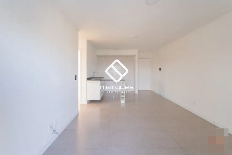 Apartamento com 2 quartos, 2 banheiros e 62m² à venda no bairro Centro, Pelotas