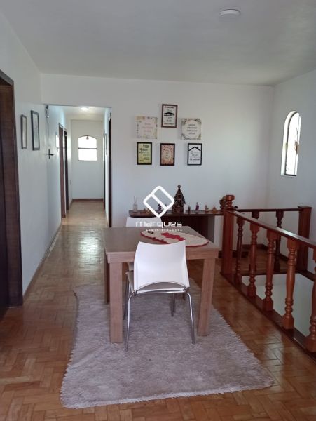 Sobrado com 4 quartos, 2 banheiros e 256m² à venda no bairro Centro, Pedro Osorio