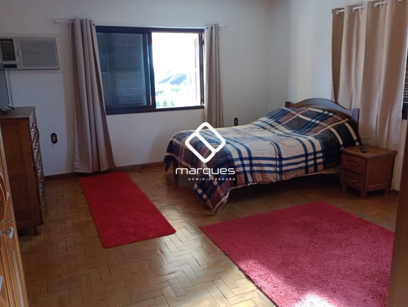 Sobrado com 4 quartos, 2 banheiros e 256m² à venda no bairro Centro, Pedro Osorio