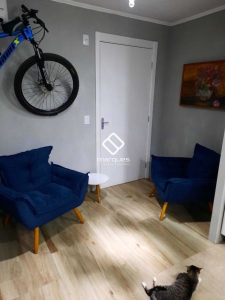 Apartamento com 2 quartos, 1 banheiro e 48m² à venda no bairro Areal, Pelotas
