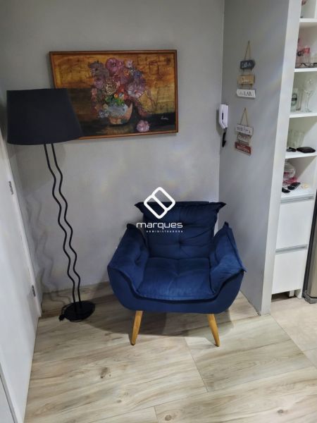 Apartamento com 2 quartos, 1 banheiro e 48m² à venda no bairro Areal, Pelotas