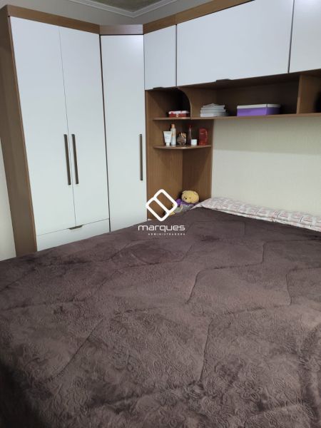 Apartamento com 2 quartos, 1 banheiro e 48m² à venda no bairro Areal, Pelotas