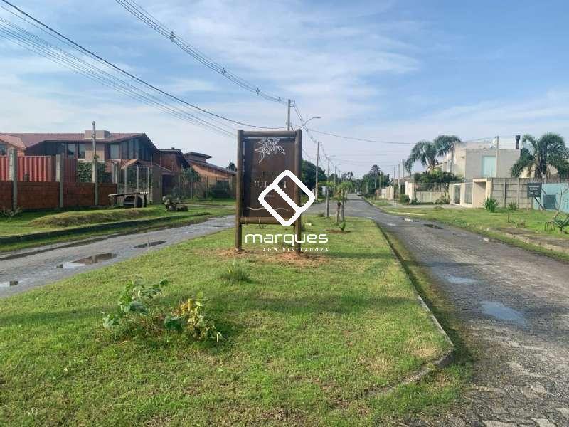 Terreno à venda no bairro Laranjal, Pelotas