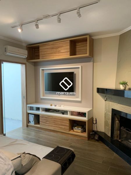 Casa com 3 quartos, 3 banheiros e 180m² à venda no bairro Fragata, Pelotas