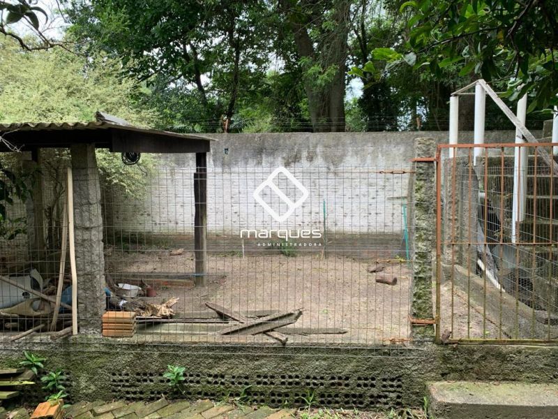 Casa com 3 quartos, 3 banheiros e 180m² à venda no bairro Fragata, Pelotas
