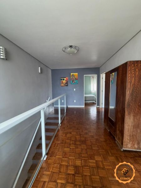 Casa com 3 quartos, 4 banheiros e 282m² à venda no bairro Areal, Pelotas