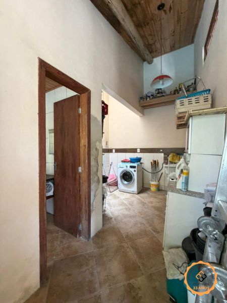 Casa com 3 quartos, 4 banheiros e 282m² à venda no bairro Areal, Pelotas