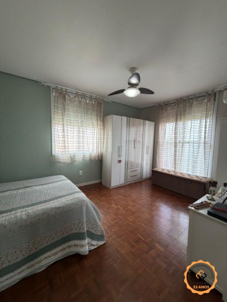 Casa com 3 quartos, 4 banheiros e 282m² à venda no bairro Areal, Pelotas