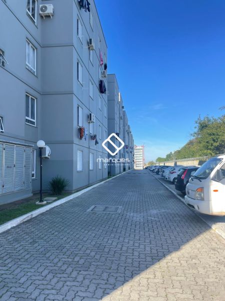 Apartamento com 2 quartos, 1 banheiro e 44m² à venda no bairro Areal, Pelotas