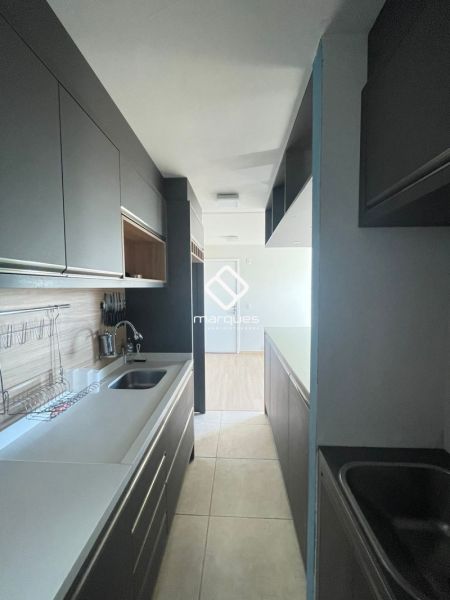 Apartamento com 2 quartos, 1 banheiro e 44m² à venda no bairro Areal, Pelotas