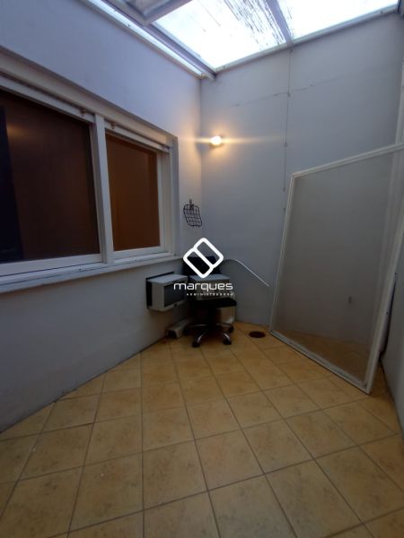 Apartamento com 3 quartos, 2 banheiros e 140m² à venda no bairro Três Vendas, Pelotas