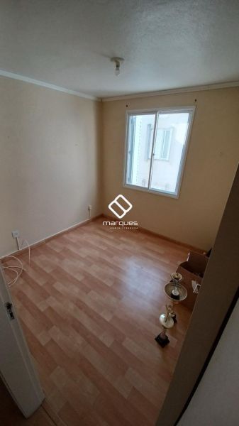 Apartamento com 3 quartos, 1 banheiro e 65m² à venda no bairro Centro, Pelotas