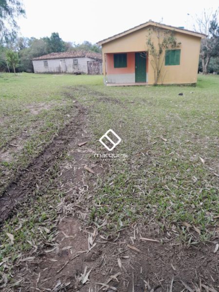 Chácara com 2 quartos e 1 banheiro à venda no bairro Colônia, Morro Redondo