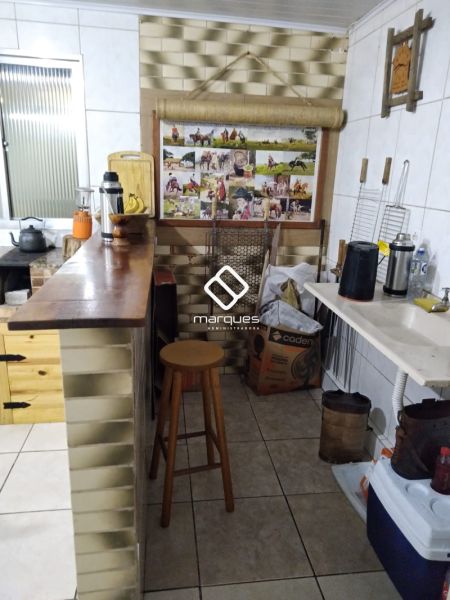 Sobrado com 3 quartos, 1 banheiro e 67m² à venda no bairro Fragata, Pelotas