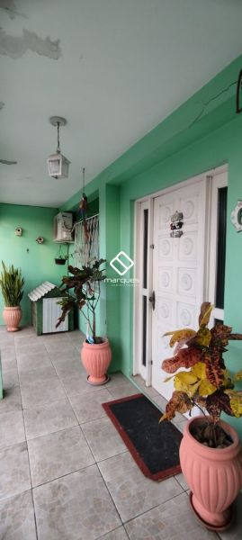 Casa com 3 quartos, 1 banheiro e 78m² à venda no bairro Três Vendas, Pelotas