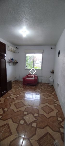 Casa com 3 quartos, 1 banheiro e 78m² à venda no bairro Três Vendas, Pelotas