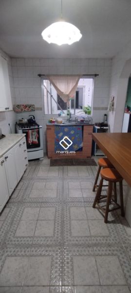 Casa com 3 quartos, 1 banheiro e 78m² à venda no bairro Três Vendas, Pelotas