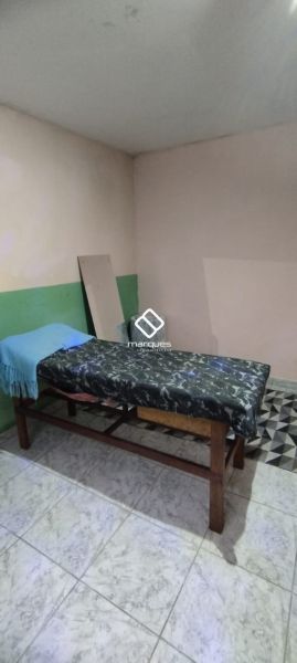 Casa com 3 quartos, 1 banheiro e 78m² à venda no bairro Três Vendas, Pelotas