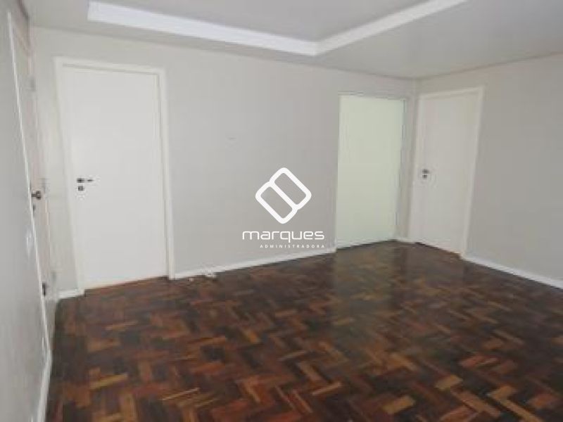 Apartamento com 3 quartos, 2 banheiros e 88m² à venda no bairro Centro, Pelotas